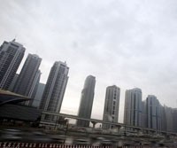 Dù nhận được 10 tỷ USD tiền cứu trợ từ Abu Dhabi, nhưng Dubai vẫn nặng gánh nợ nần - Ảnh: Reuters.
