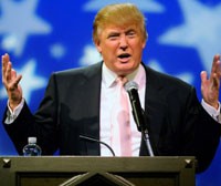Donald Trump nói chuyện trong một buổi vận động tranh cử ở Las Vegas, Nevada hôm 28/4 vừa rồi. Ảnh: AFP