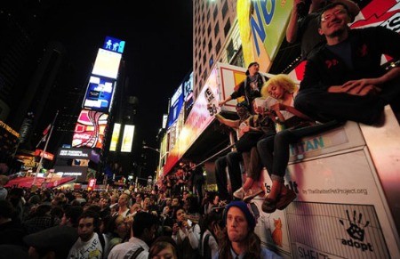 Người biểu tình tham dự phong trào "Chiếm Phố Wall" tại thành phố New York, Mỹ hôm 15/10 - Ảnh: Getty.