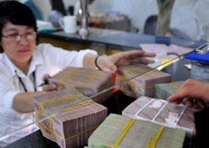 HSBC quan ngại tốc độ tăng trưởng tín dụng của Việt Nam