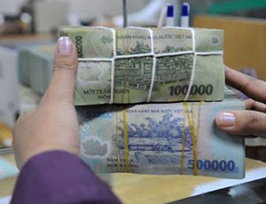 Moody: “hệ thống ngân hàng của Việt Nam đang cho thấy những điểm dễ bị tổn thương hậu thời kỳ bùng nổ tín dụng”