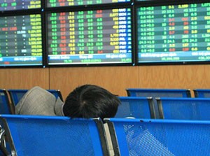 Thị trường chứng khoán thiệt hại thế nào sau sự kiện bầu Kiên?