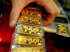 Hiện đã có hai nghị định để tạo khung pháp lý cơ bản cho việc quản lý thị trường vàng
