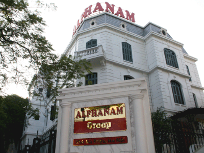 Một số tổ chức tài chính nước ngoài đang muốn đầu tư vào Alphanam. 	