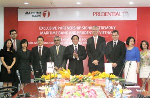 Lễ ký kết giữa Prudential và Maritime Bank