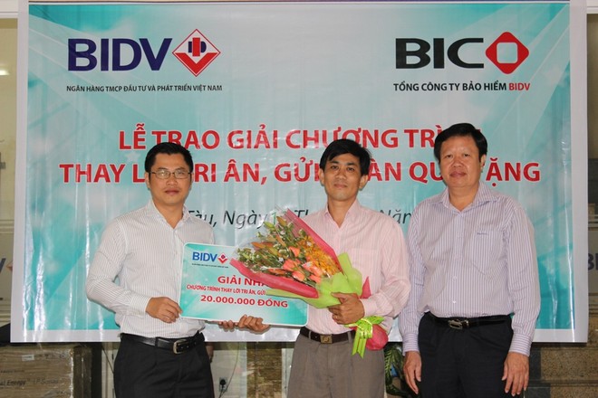 BIC trao giải cho khách hàng trung thưởng