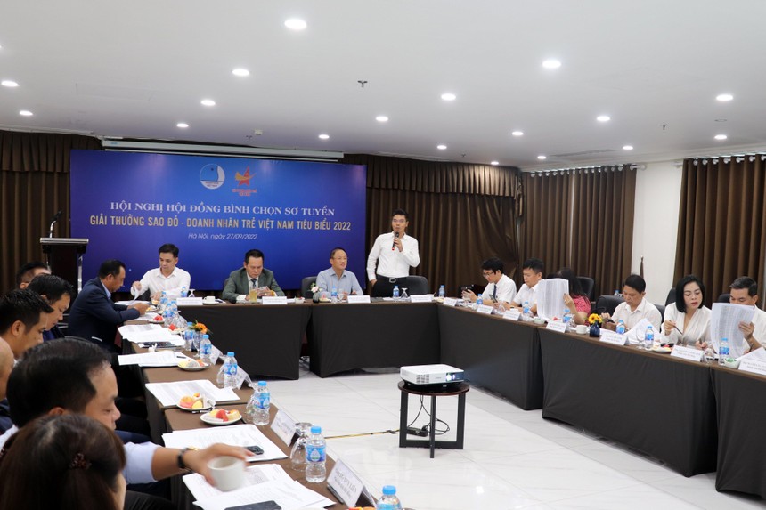 Hội nghị Hội đồng bình chọn Sơ tuyển giải thưởng Sao Đỏ - Doanh nhân trẻ Việt Nam tiêu biểu 2022.