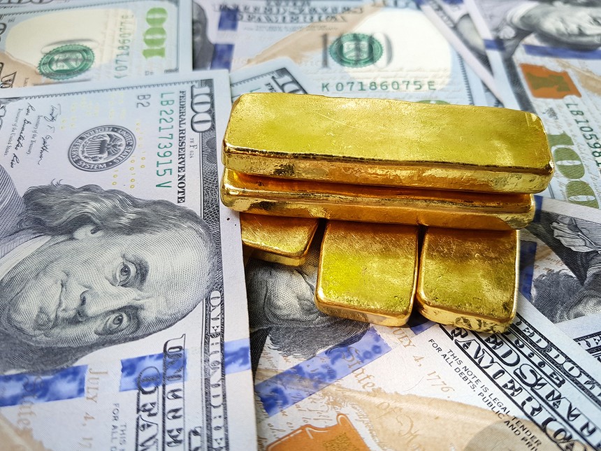 Giá vàng hôm nay ngày 8/12: Vàng tăng tốc, áp sát mốc 1.800 USD/ounce