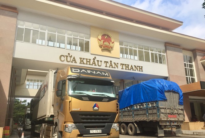 Tồn gần 1.000 xe hàng, Lạng Sơn đề nghị tạm dừng tiếp nhận hàng xuất khẩu tại cửa khẩu Tân Thanh