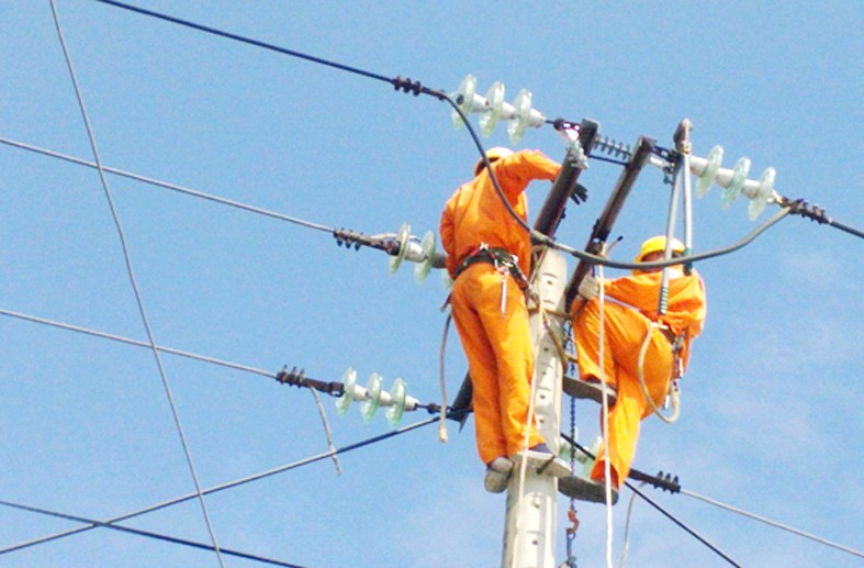 Giá điện tăng từ tháng 3/2019 giúp cho lỗ quý I/2020 của Điện lực Khánh Hòa giảm thấp hơn năm trước