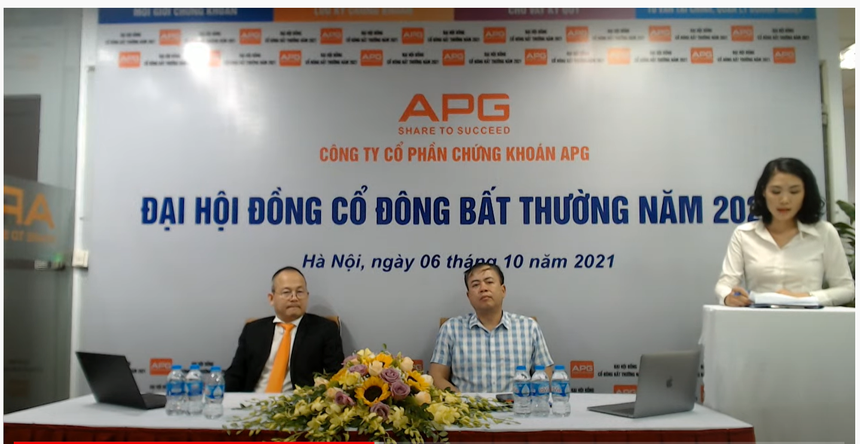 Ông Nguyễn Hồ Hưng Chủ tịch HĐQT APG chủ tọa tổ chức ĐHCĐ bất thường 