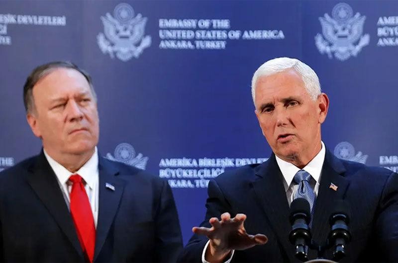 Cựu Phó Tổng thống Mỹ Mike Pence (phải) và cựu Ngoại trưởng Mike Pompeo tại một cuộc họp báo tháng 10/2019. Ảnh: Reuters.