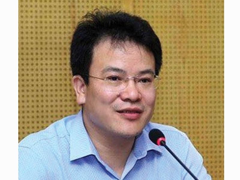 Ông Trần Quốc Phương, Vụ trưởng Vụ Tổng hợp kinh tế quốc dân (Bộ Kế hoạch và Đầu tư).