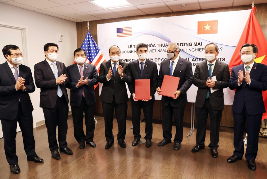 Chủ tịch Nước Nguyễn Xuân Phúc chứng kiến Lễ ký kết hợp tác giữa PV GAS và đối tác Hoa Kỳ.