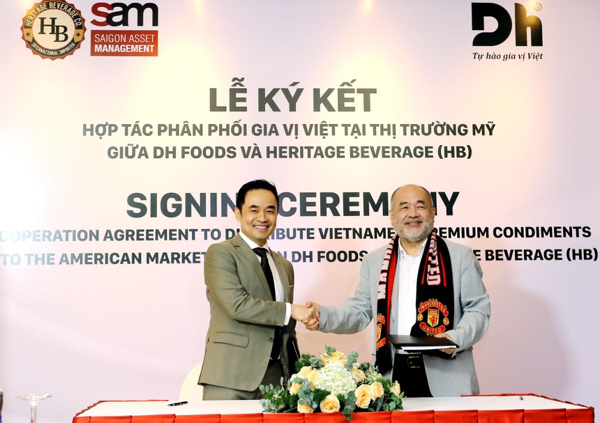Lễ ký kết phân phối độc quyền sản phẩm gia vị giữa Dh Food và HP trưa ngày 22/2/2022.