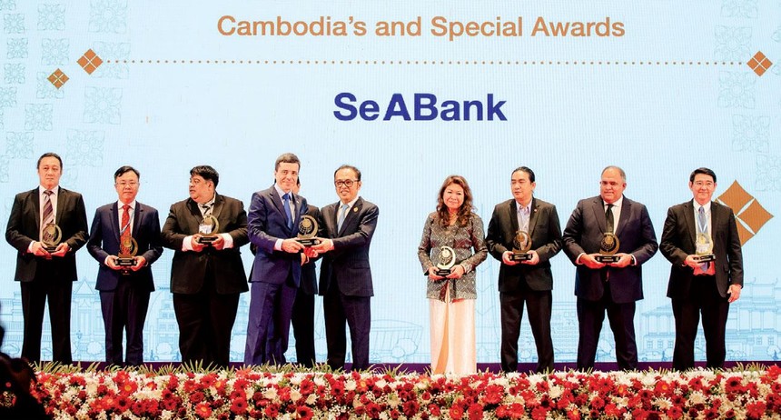 SeABank nhận giải thưởng đặc biệt cấp khu vực ASEAN Business Award 2022