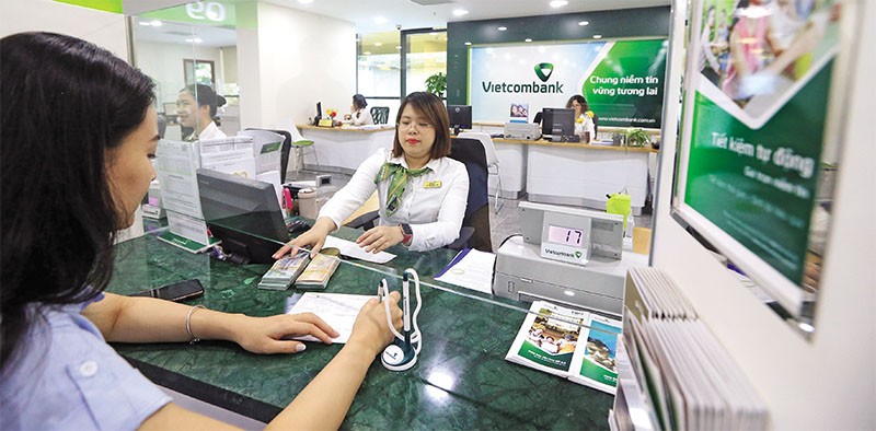 Năm 2022, lợi nhuận trước thuế riêng lẻ của Vietcombank đạt gần 36.800 tỷ đồng, tăng 39% so với năm 2021. Ảnh: Đức Thanh.