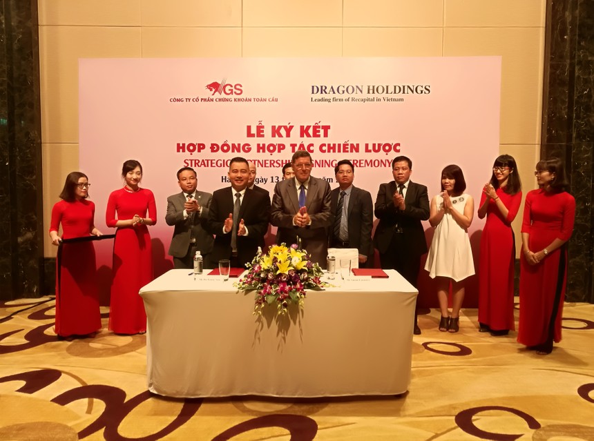 Công ty Chứng khoán Toàn Cầu ký thoả thuận hợp tác chiến lược với Dragon Holdings