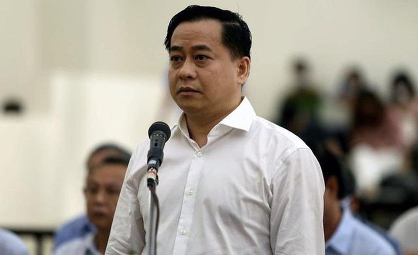 Phan Văn Anh Vũ tại phiên tòa giữa năm 2020.