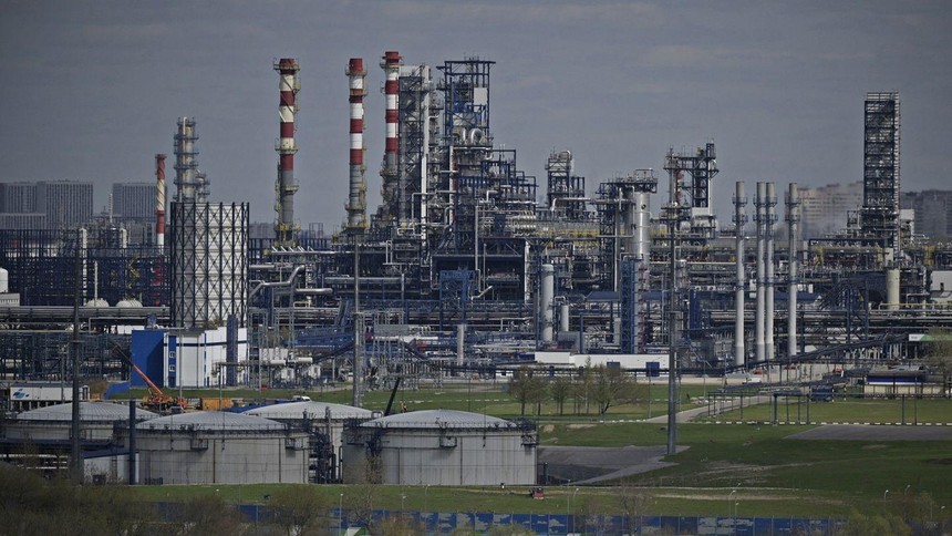 Liên minh G7 đồng ý mức trần giá 60 USD/thùng đối với dầu của Nga