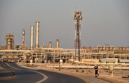 Nhà máy lọc dầu Abqaiq của Tập đoàn Saudi Aramco. Ảnh: AFP
