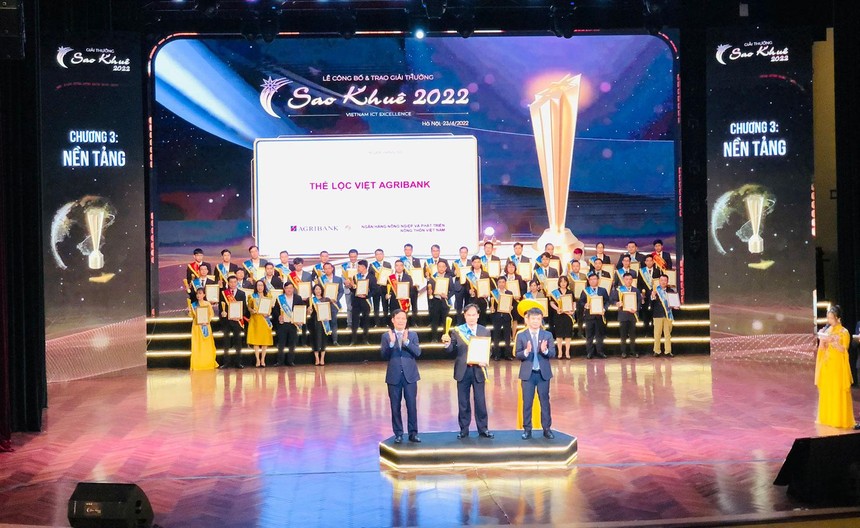 Thẻ Lộc Việt vinh dự nhận giải thưởng Sao Khuê 2022