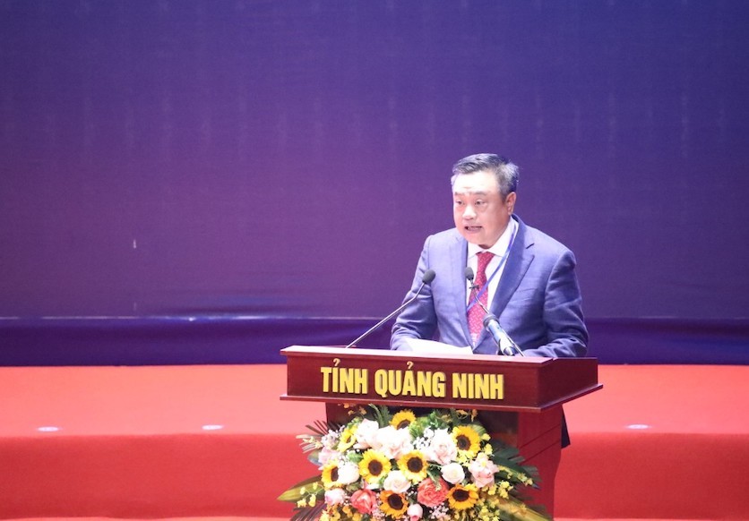 Chủ tịch UBND TP. Hà Nội Trần Sỹ Thanh phát biểu tại Hội nghị.