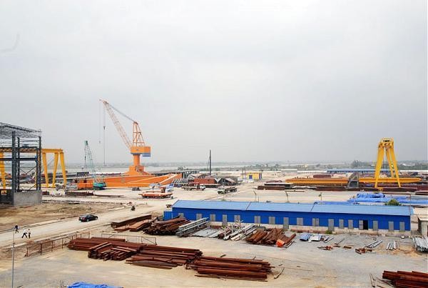 Khu bến cảng Thịnh Long - Nam Định.