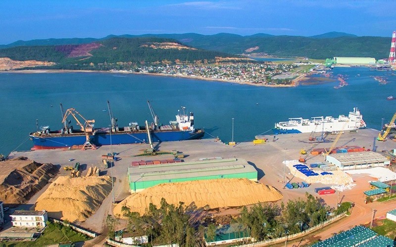 Một góc cảng biển Nghi Sơn - Thanh Hóa.