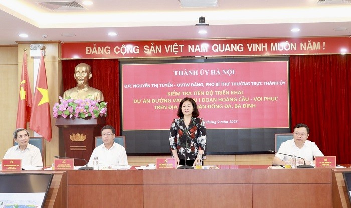 Phó Bí thư Thường trực Thành ủy Hà Nội Nguyễn Thị Tuyến đề nghị đẩy nhanh tiến độ công tác giải phóng mặt bằng đường Vành đai 1 (đoạn Hoàng Cầu - Voi Phục) trong năm 2023 và kết thúc dự án vào năm 2024.