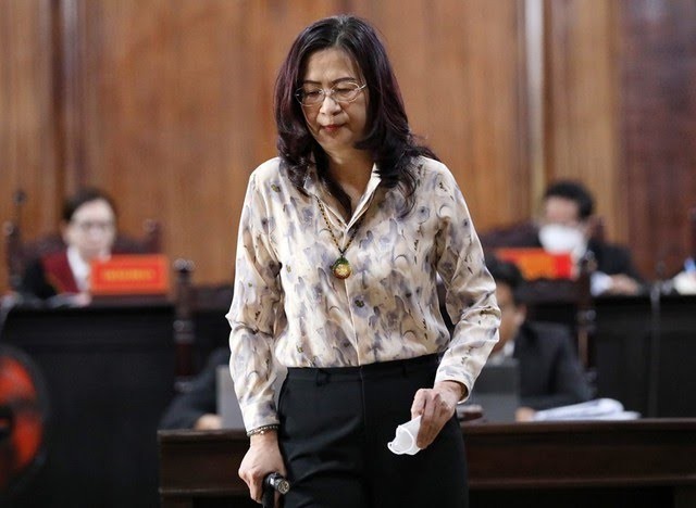 Cựu Phó cục trưởng Cục Thuế TP.HCM Nguyễn Thị Bích Hạnh lãnh 4 năm tù