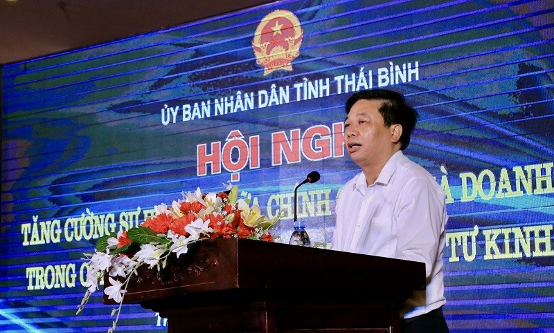 Phó Chủ tịch thường trực UBND tỉnh Thái Bình Nguyễn Quang Hưng phát biểu khai mạc hội nghị
