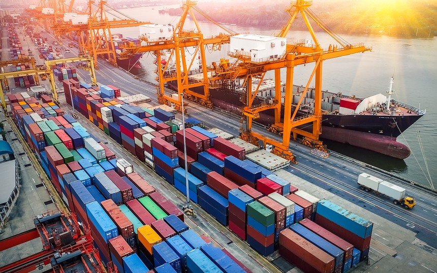 Xuất khẩu của Trung Quốc giảm tốc mạnh nhất trong hơn 3 năm