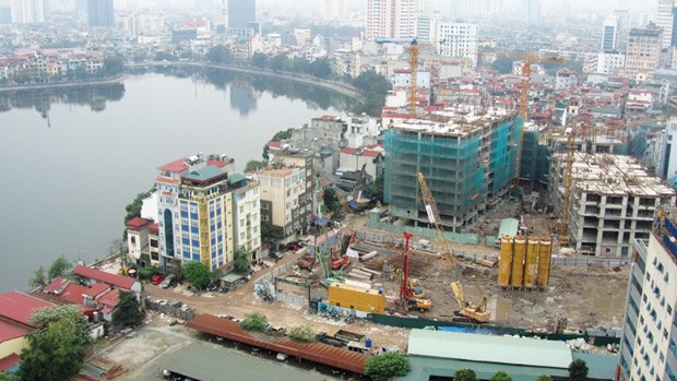 Dự án D’ Le Pont D’ Or - Hoàng Cầu đang được xây dựng ở nội thành Hà Nội 