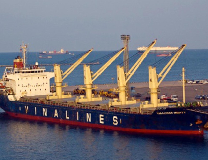 Tàu vận tải của Vinalines có thể bị bắt giữ tại nước ngoài do phán quyết của VIAC
