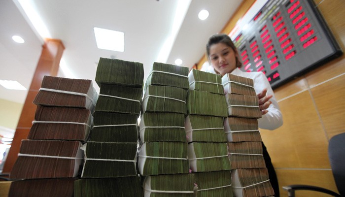 Tại Hà Nội, tổng dư nợ cho vay ước tính tháng 7/2014 đạt gần 927 nghìn tỷ đồng, giảm 2% so tháng 12/2013