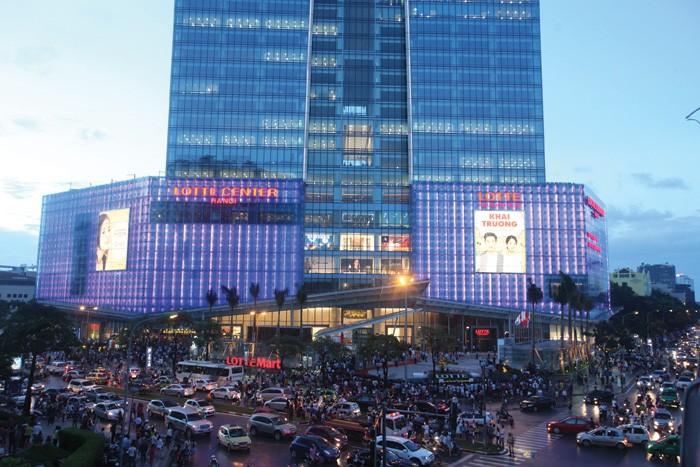 Lotte Center vừa được khai trương hôm 2/9 vừa qua - Ảnh: Hoài Nam