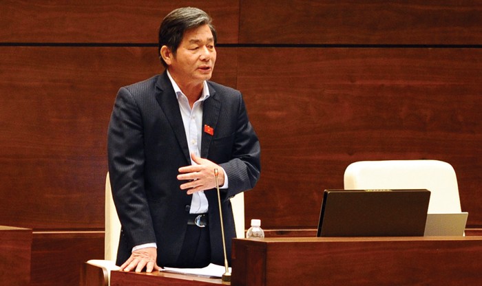 Bộ trưởng Bùi Quang Vinh báo cáo tại Quốc hội sáng 10/11/2014