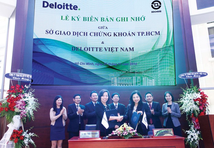 HOSE và Deloitte Việt Nam ký kết ghi nhớ MOU về quản trị rủi ro