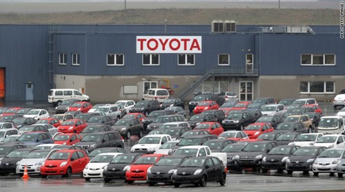 Trước đó Toyota cũng đã phải triệu hồi 3,5 chiếc xe trên toàn cầu để khắc phục một lỗi tại phần cáp của túi khí
