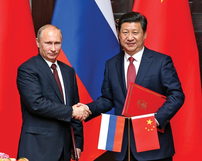 Trung Quốc sẽ giang rộng vòng tay cứu trợ Nga?