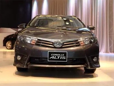 Corolla Altis - mẫu xe ăn khách của Toyota Việt Nam với 5.373 chiếc được bán ra trong năm 2014