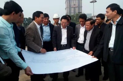 Chủ tịch Hà Nội yêu cầu các đơn vị liên quan chủ động, linh hoạt để các dự án về đích đúng tiến độ.