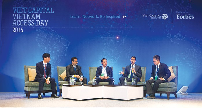 Các chuyên gia tại Hội nghị Vietnam Access Day đánh giá tích cực về triển vọng kinh tế 2015