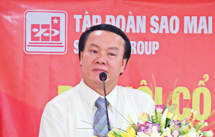 Ông Lê Thanh Thuấn, Chủ tịch HĐQT ASM phát biểu tại Đại hội cổ đông thường niên 2015