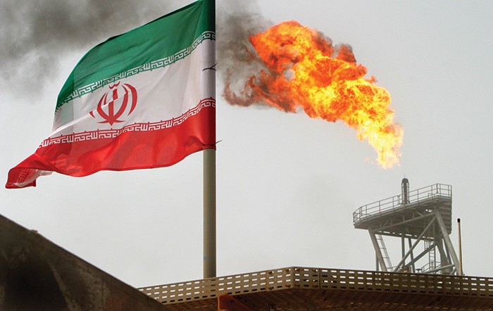 Iran hiện sở hữu trữ lượng khí đốt lớn nhất thế giới và trữ lượng dầu mỏ lớn thứ ba thế giới