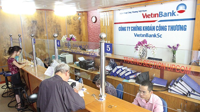 Một trong những điểm mạnh của VietinbankSc là kinh nghiệm 15 năm cung cấp giải pháp tư vấn tài chính toàn diện cho DN