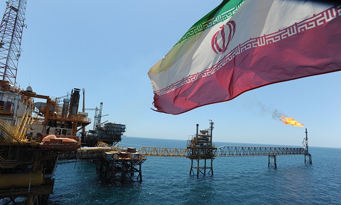 Iran khiến thị trường dầu mỏ “bối rối“