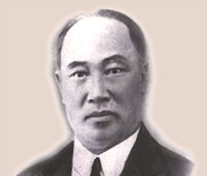 Doanh nhân Bạch Thái Bưởi (1874-1932) 
