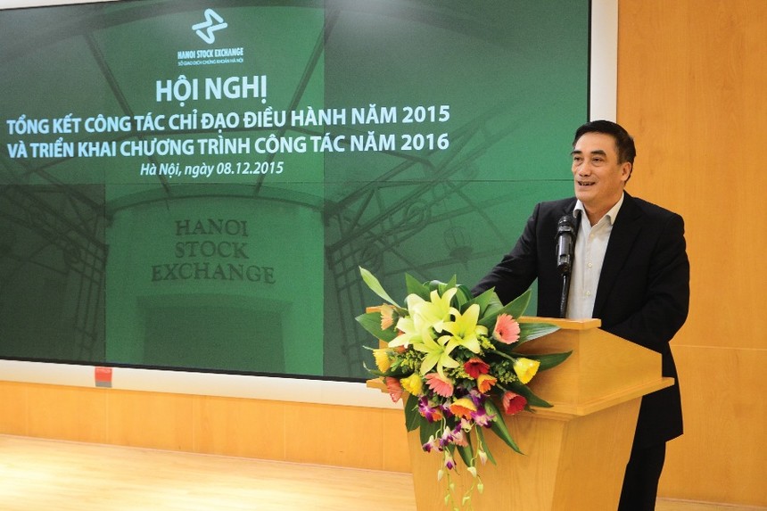 Thứ trưởng Bộ Tài chính Trần Xuân Hà phát biểu chỉ đạo tại Hội nghị Tổng kết hoạt động năm 2015 của HNX